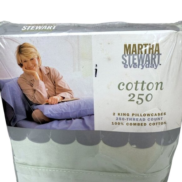 MARTHA STEWART Everyday Pillowcases Pair King Size 100% Cotton Sage Green NWT - Picture 2 of 6
